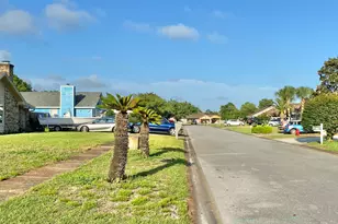 1063 Boulevard De La Parisienne, Mary Esther, FL 32569 - Photo 5