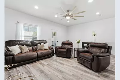 8884 White Ibis Way, Navarre, FL 32566 - Photo 5