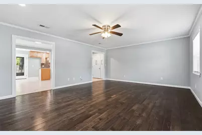 836 Saint Pierre Cove, Niceville, FL 32578 - Photo 13