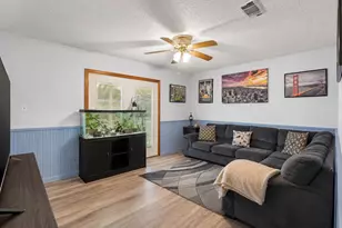 2019 Casa De Oro St, Navarre, FL 32566 - Photo 11