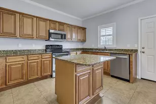 1486 Bentley Cir, Fort Walton Beach, FL 32547 - Photo 9