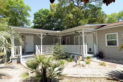 37 SE Magnolia Avenue, Fort Walton Beach, FL 32548 - Photo 1