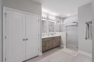 420 Spruce St, Mary Esther, FL 32569 - Photo 29