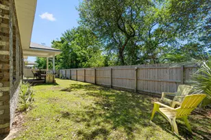 420 Spruce St, Mary Esther, FL 32569 - Photo 35
