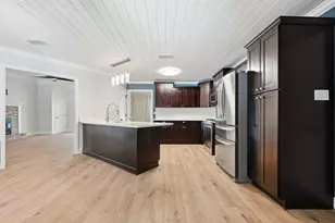 102 Kinsey Ct, Valparaiso, FL 32580 - Photo 17