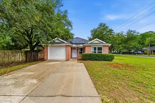 1740 Thomas St, Niceville, FL 32578 - Photo 1