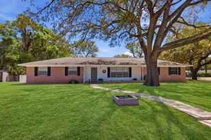 119 Jamestown Ave, Fort Walton Beach, FL 32547 - Photo 1