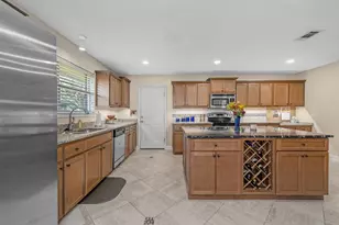 6052 Blair Cir, Gulf Breeze, FL 32563 - Photo 19