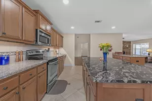 6052 Blair Cir, Gulf Breeze, FL 32563 - Photo 17