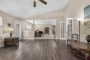 6052 Blair Cir, Gulf Breeze, FL 32563 - Photo 27