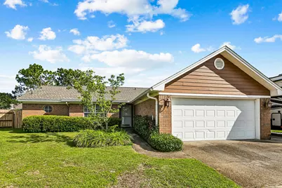 2201 Wedgewood Court, Navarre, FL 32566 - Photo 1