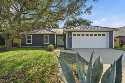 103 Point Comfort Road, Mary Esther, FL 32569 - Photo 3