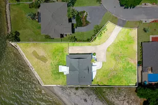 2005 Jessica Way, Navarre, FL 32566 - Photo 5