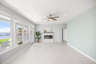 2005 Jessica Way, Navarre, FL 32566 - Photo 13