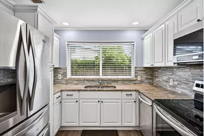 1900 Beck Avenue, Panama City, FL 32405 - Photo 17