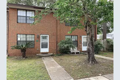 208 SE Oak Street #Unit B, Fort Walton Beach, FL 32548 - Photo 1