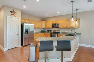 406 Arbor Lake Dr, Crestview, FL 32536 - Photo 9