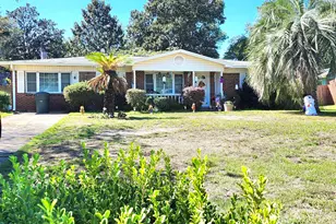 212 NW Baker Ave, Fort Walton Beach, FL 32548 - Photo 1