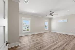107 Circle Dr, Mexico Beach, FL 32456 - Photo 37