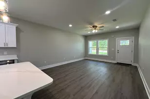 1332 Jackson St, Baker, FL 32531 - Photo 5