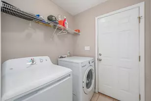 328 Lakeview Dr, Crestview, FL 32536 - Photo 27