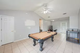 328 Lakeview Dr, Crestview, FL 32536 - Photo 9