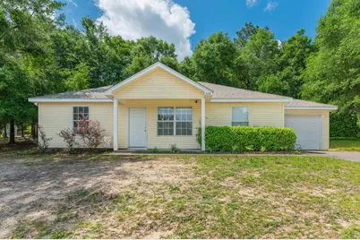 328 Lakeview Drive, Crestview, FL 32536 - Photo 1