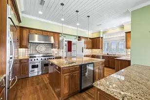 11 Paradise Point Rd, Shalimar, FL 32579 - Photo 37