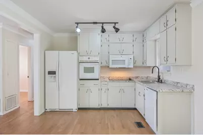712 Bruce Avenue, Defuniak Springs, FL 32435 - Photo 9
