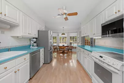 645 NE Country Club Avenue, Fort Walton Beach, FL 32547 - Photo 9