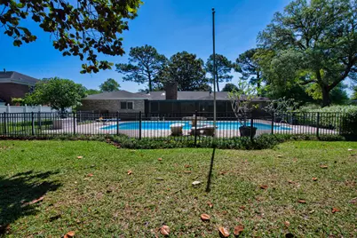 645 NE Country Club Avenue, Fort Walton Beach, FL 32547 - Photo 33