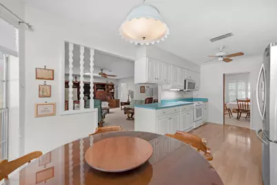 645 NE Country Club Avenue, Fort Walton Beach, FL 32547 - Photo 11
