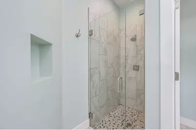 401 Hideaway Lane, Niceville, FL 32578 - Photo 19