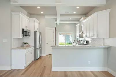 401 Hideaway Lane, Niceville, FL 32578 - Photo 9
