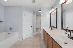 300 Peggy Dr, Crestview, FL 32536 - Photo 25