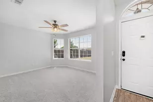 300 Peggy Dr, Crestview, FL 32536 - Photo 15