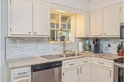 11 SE Magnolia Avenue #UNIT A, Fort Walton Beach, FL 32548 - Photo 13