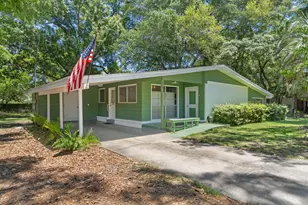 28 Magnolia Dr, Mary Esther, FL 32569 - Photo 1