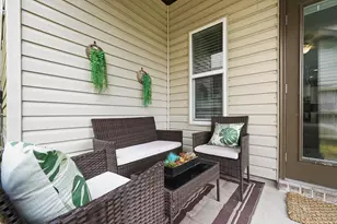 2331 Hadleigh Hills Ct, Navarre, FL 32566 - Photo 33