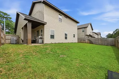 2331 Hadleigh Hills Court, Navarre, FL 32566 - Photo 29