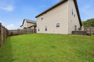 2331 Hadleigh Hills Ct, Navarre, FL 32566 - Photo 37
