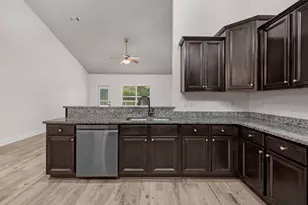 656 Red Fern Rd, Crestview, FL 32536 - Photo 23