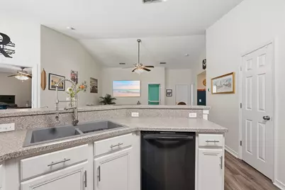5066 Evergreen Drive, Gulf Breeze, FL 32563 - Photo 17