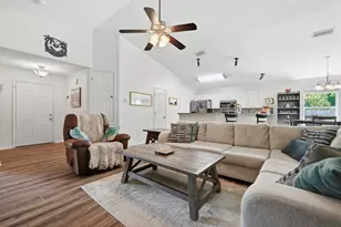 5066 Evergreen Dr, Gulf Breeze, FL 32563 - Photo 1