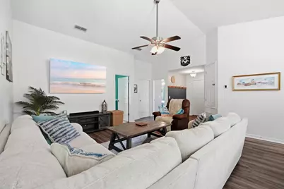 5066 Evergreen Drive, Gulf Breeze, FL 32563 - Photo 9