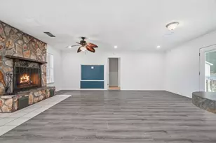 32 Cascabellas St, Mary Esther, FL 32569 - Photo 11