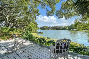702 N Lakeside Dr, Destin, FL 32541 - Photo 1