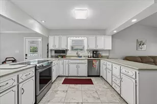 210 Shell Dr, Crestview, FL 32536 - Photo 9