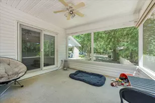 210 Shell Dr, Crestview, FL 32536 - Photo 41
