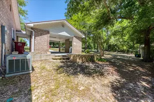 210 Shell Dr, Crestview, FL 32536 - Photo 45
